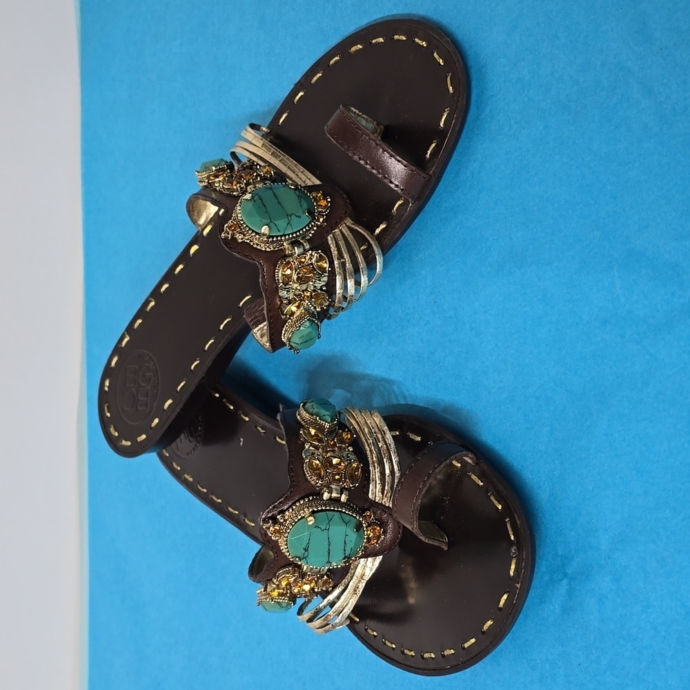 BCBG BG-JAM Leather Jeweled Stone Flat Sandals Size 8.5